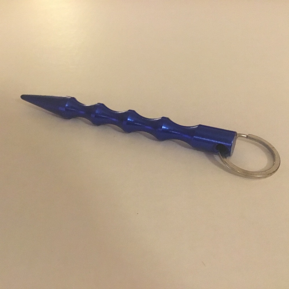 COPY - Self defense keychain